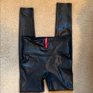 Spanx Faux Leather Leggings Size Small
